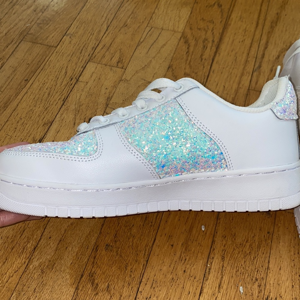 Drip Sneakers - image 2